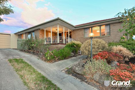 Property photo of 3 Maculosa Court Endeavour Hills VIC 3802