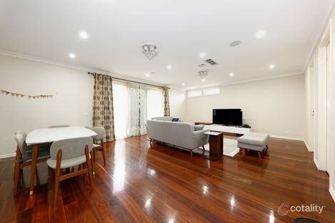 Property photo of 24 Kurrajong Avenue Glen Waverley VIC 3150