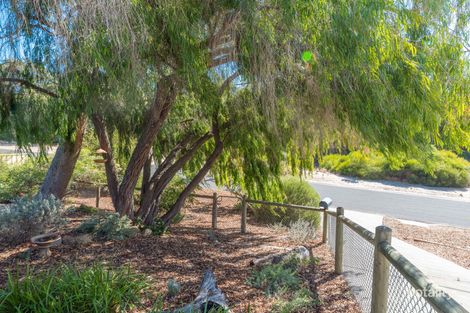 Property photo of 50 Wakefield Crescent Australind WA 6233