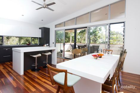 Property photo of 6 Skyline Place Elizabeth Beach NSW 2428