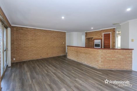 Property photo of 25 Seaspray Crest Ballajura WA 6066