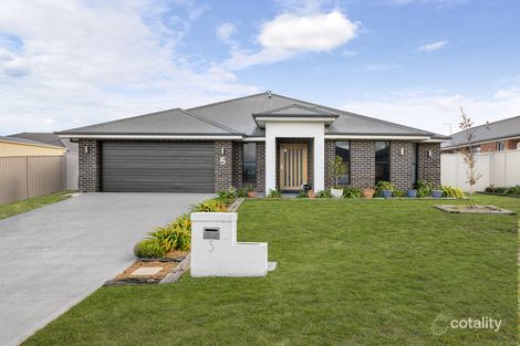 5 Rothery St, Eglinton, NSW 2795