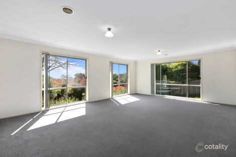 Property photo of 14 Hudson Place Jerrabomberra NSW 2619