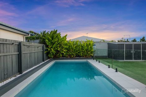 70 Mazeppa St, South Ripley, QLD 4306