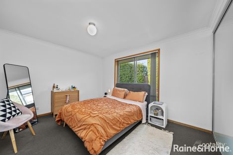 Property photo of 2/9 Hance Road Howrah TAS 7018