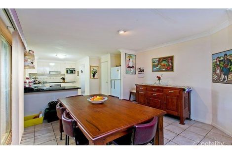 Property photo of 34 Saint Clair Crescent Wishart QLD 4122