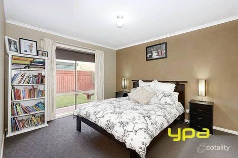 Property photo of 25 Meade Way Sydenham VIC 3037