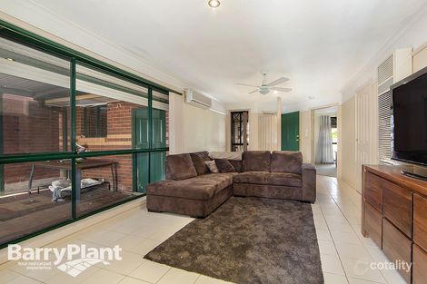 Property photo of 12 Fescue Place Delahey VIC 3037