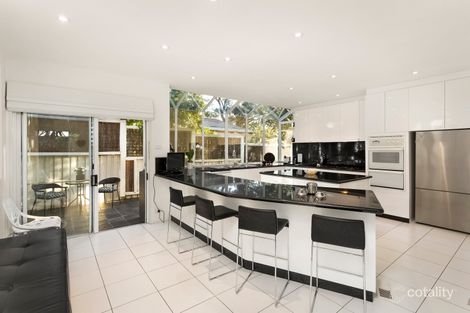 Property photo of 14 Ashdale Grove Eltham VIC 3095