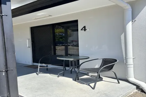 4/164 Torquay Rd, Scarness, QLD 4655
