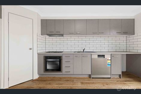 Property photo of 12 Daydream Place Wollert VIC 3750