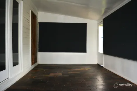 Property photo of 112 Thistle Street Blackall QLD 4472