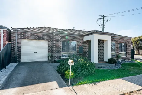 Property photo of 2 Federal Drive Wyndham Vale VIC 3024