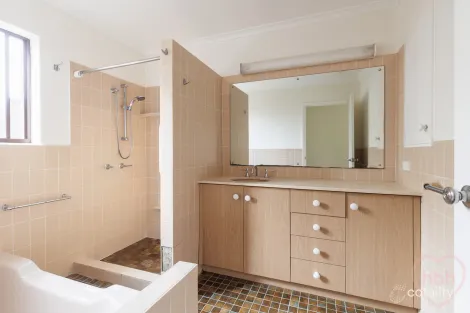Property photo of 17 Fairbridge Crescent Ainslie ACT 2602
