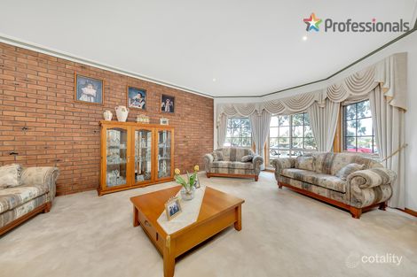 Property photo of 15 Torowatta Place Burnside VIC 3023
