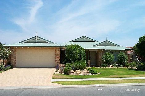 19 Shorebird Pde, Woodvale, WA 6026