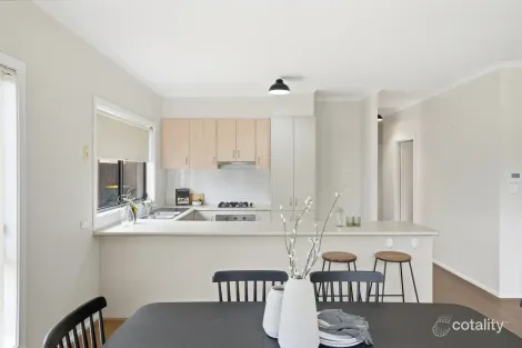 Property photo of 93 Lakeside Drive Andrews Farm SA 5114