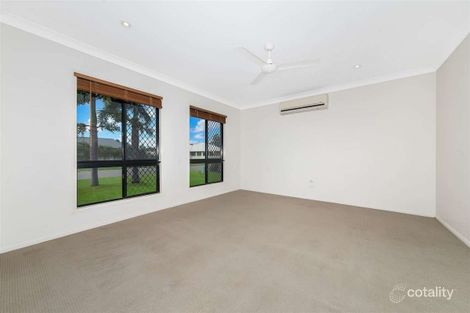 Property photo of 5 Eshelby Street Bushland Beach QLD 4818