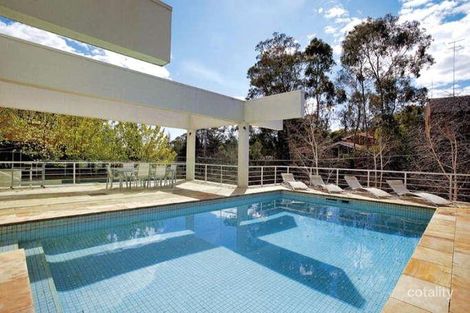 Property photo of 19 Yarravale Road Kew VIC 3101