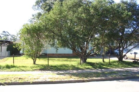 8 Torres Cres, Whalan, NSW 2770