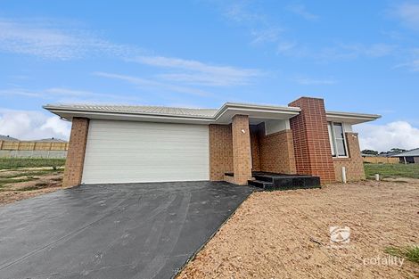 16 Eucalyptus Way, Lucknow, VIC 3875