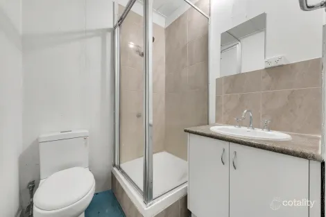 Property photo of 22 Hales Crescent Jacana VIC 3047