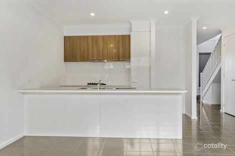 Property photo of 5 McComb Lane Cranbourne VIC 3977