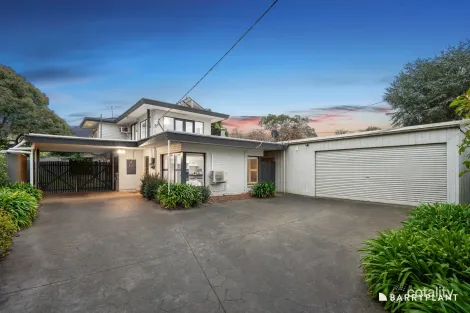 Property photo of 16 Pine Road Bayswater VIC 3153