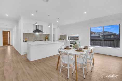 Property photo of 1 Elsie Street Donnybrook VIC 3064