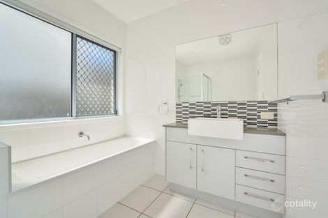 Property photo of 7 Namadgi Terrace New Auckland QLD 4680