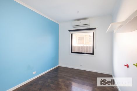 Property photo of 10 Lenore Street Springvale VIC 3171