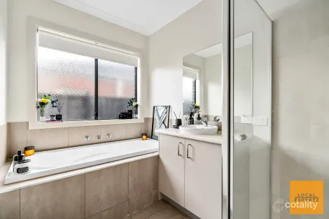 Property photo of 4 Birch Lane Harkness VIC 3337