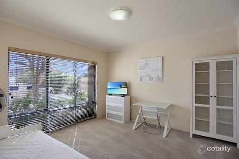 Property photo of 10 Brindabella Crescent Halls Head WA 6210