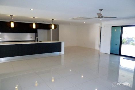Property photo of 7 Bachelor Court Marian QLD 4753