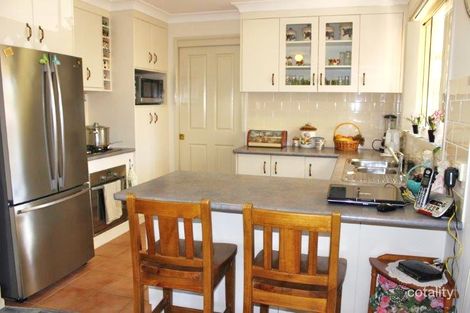 Property photo of 50 Greg Norman Drive Hillvue NSW 2340