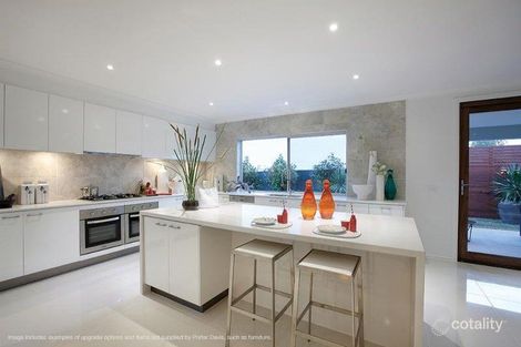 Property photo of 8 Aspire Boulevard Fraser Rise VIC 3336