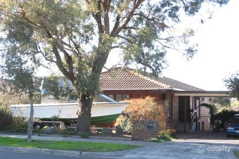 26 Guinevere Pde, Glen Waverley, VIC 3150
