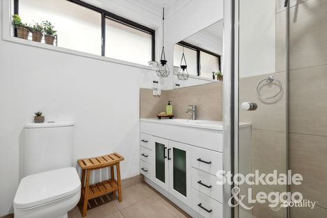 Property photo of 2 Denning Court Rosebud VIC 3939
