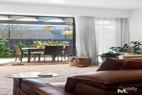 Property photo of 122 Sterling Drive Keilor East VIC 3033