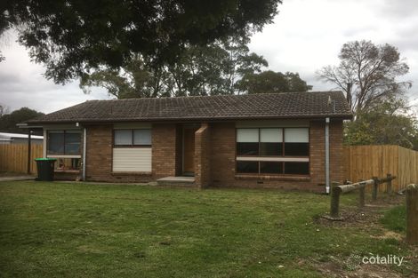 Property photo of 8 Gundaroo Place Churchill VIC 3842