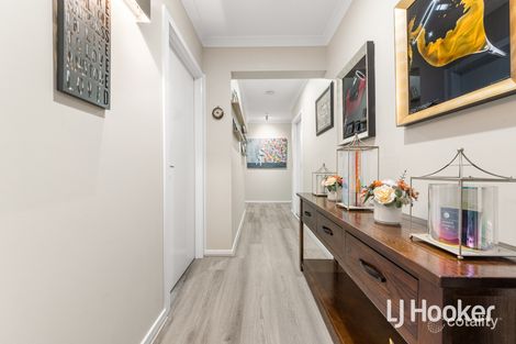 Property photo of 24 Tahitian Terrace Point Cook VIC 3030