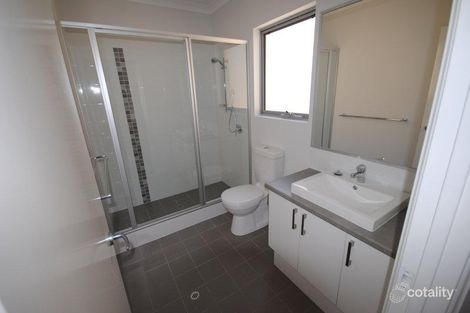 Property photo of 6 Dod Green Cloverdale WA 6105
