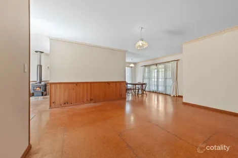 Property photo of 12 Rosemount Avenue Lake Munmorah NSW 2259