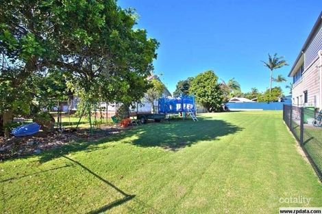 1 Willmott St, Victoria Point, QLD 4165