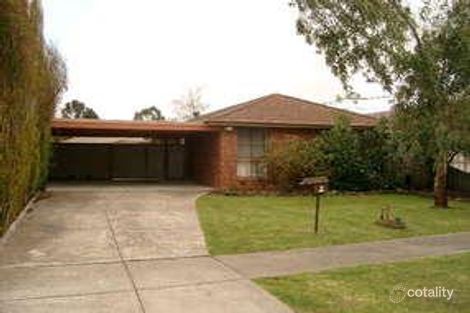 Property photo of 15 Merton Court Endeavour Hills VIC 3802