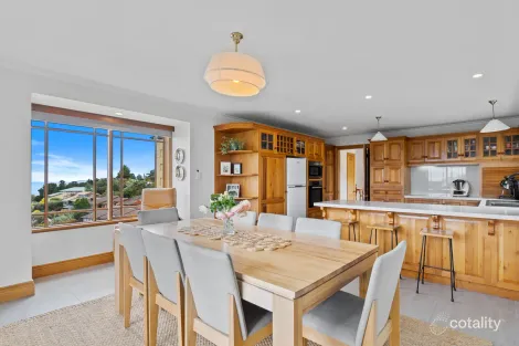 Property photo of 7 Pauldon Drive Sandy Bay TAS 7005