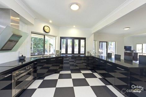 Property photo of 290-294 Woodlands Drive Thornlands QLD 4164