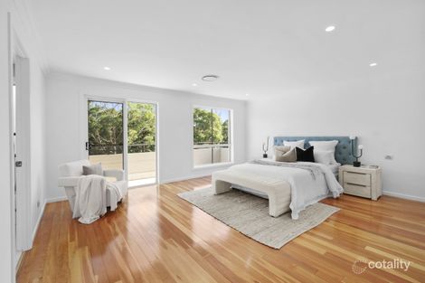 Property photo of 10 Wainewright Avenue West Hoxton NSW 2171