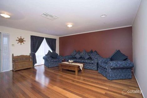 Property photo of 6 Honeysuckle Avenue Hillside VIC 3037