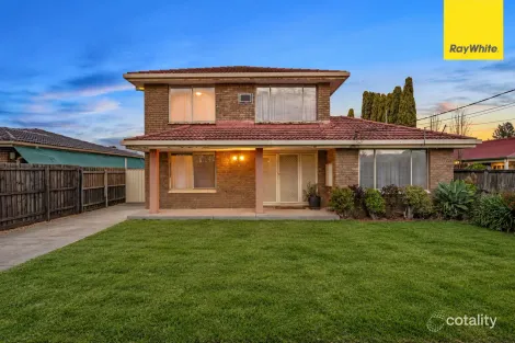 8 Thomas Ave, Melton South, VIC 3338